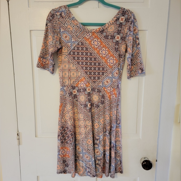 Salaam Fit&Flare Dress - Picture 4 of 6